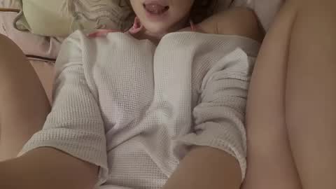 Snapshot of bouncyqueenmajesty chatting on 02.08.25 Bouncy Queen Majesty online show from 02.08.25