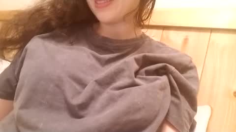 Snapshot of bouncyqueenmajesty chatting on 09.12.25 Bouncy Queen Majesty online show from 09.12.25