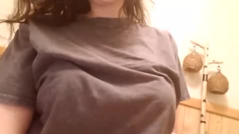 Snapshot of bouncyqueenmajesty chatting on 09.16.25 Bouncy Queen Majesty online show from 09.16.25