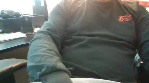 Snapshot of bourbonman144 chatting on 09.26.25 bourbonman144 online show from 09.26.25