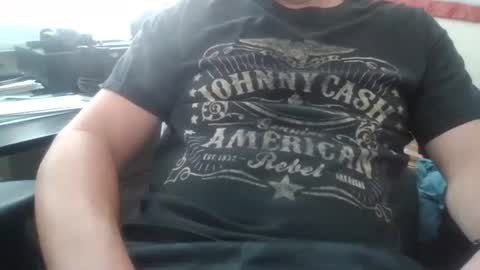 Snapshot of bourbonman144 chatting on 09.29.25 bourbonman144 online show from 09.29.25