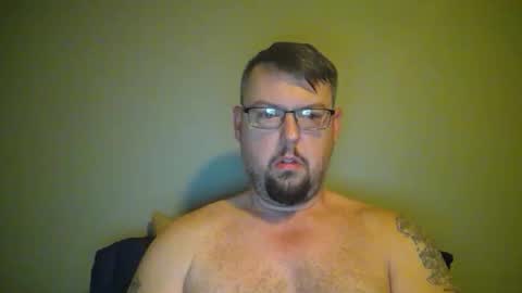 Snapshot of bowtieguy84 chatting on 04.13.26 bowtieguy84 online show from 04.13.26