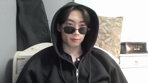 Snapshot of boxman556990 chatting on 12.04.24 boxman556990 online show from 12.04.24