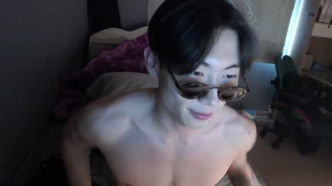 Snapshot of boxman556990 chatting on 02.22.25 boxman556990 online show from 02.22.25