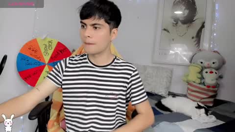 Aaron online show from 01.08.25