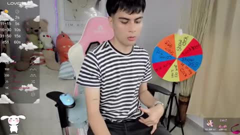 Aaron online show from 03.07.25