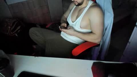 Snapshot of boy_boy22 chatting on 12.16.25 boy_boy22 online show from 12.16.25