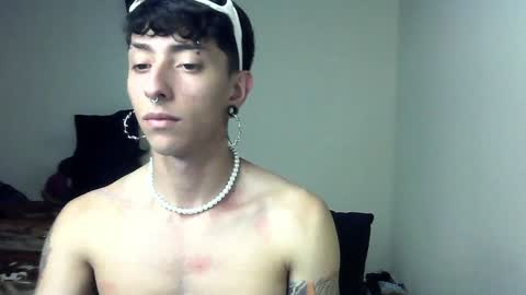 Boy Astro online show from 01.12.25