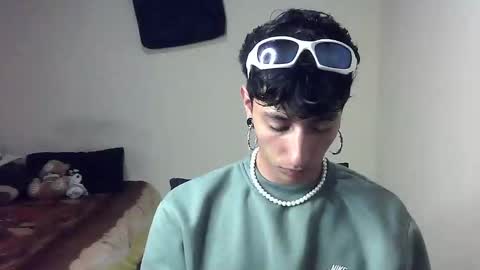 Boy Astro online show from 01.28.25