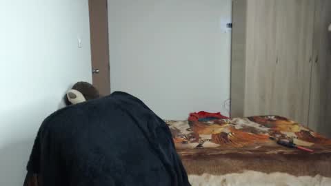 Boy Astro online show from 02.18.25