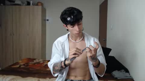 Boy Astro online show from 02.22.25