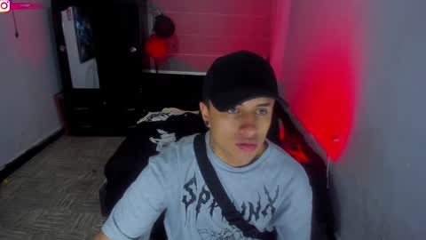 Snapshot of boy_nauthy chatting on 02.04.25 boy_nauthy online show from 02.04.25