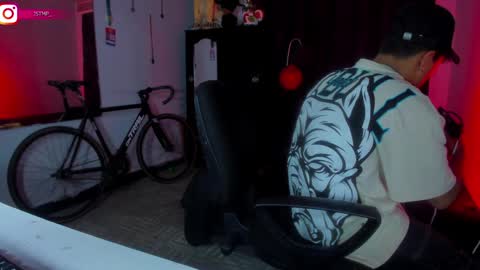 Snapshot of boy_nauthy chatting on 02.08.25 boy_nauthy online show from 02.08.25