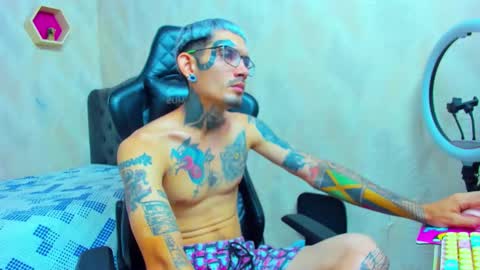 Snapshot of boy_tatto77 chatting on 02.03.26 boy_tatto77 online show from 02.03.26