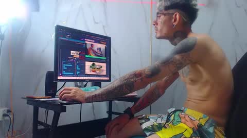 boy_tatto77 online show from 03.13.26