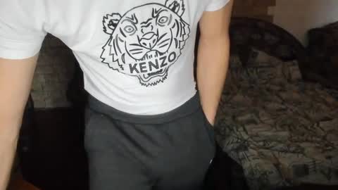 Snapshot of boyapollon chatting on 12.29.24 BoyApollon online show from 12.29.24