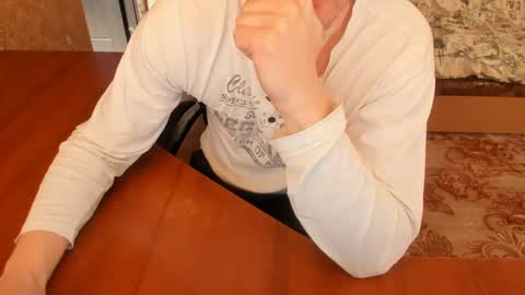 Snapshot of boyapollon chatting on 02.19.25 BoyApollon online show from 02.19.25