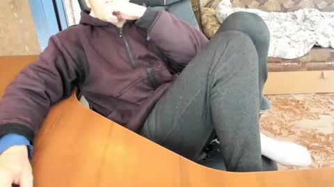 Snapshot of boyapollon chatting on 10.01.25 BoyApollon online show from 10.01.25