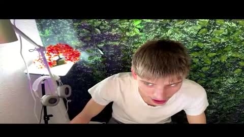 boyblondhetero online show from 02.21.26