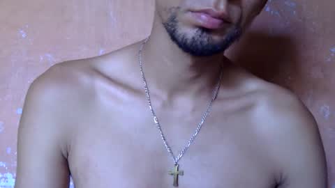 Snapshot of boycumlatino21 chatting on 10.07.25 Boy online show from 10.07.25