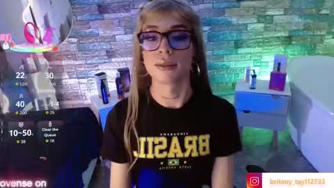 boyfox_tay online show from 09.25.25