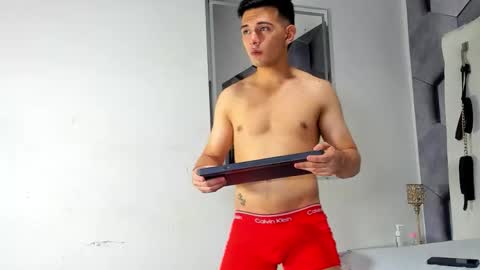 boyhot_mio online show from 02.20.26