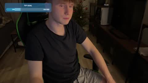 Snapshot of boykik chatting on 01.07.25 Eddie online show from 01.07.25