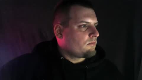 Snapshot of boynextdoooooor chatting on 11.30.25 boynextdoooooor online show from 11.30.25