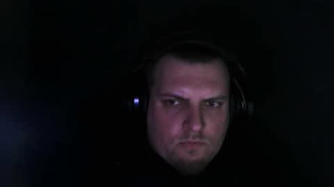 Snapshot of boynextdoooooor chatting on 12.03.25 boynextdoooooor online show from 12.03.25