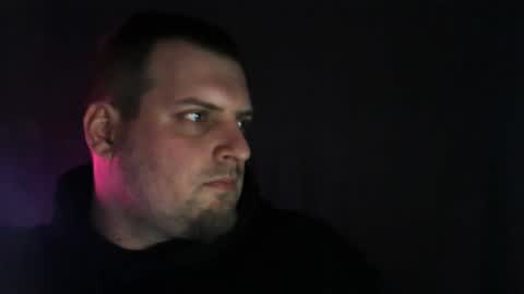 Snapshot of boynextdoooooor chatting on 12.04.25 boynextdoooooor online show from 12.04.25