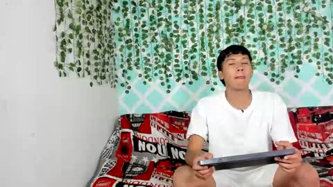 Snapshot of boys4hot_777 chatting on 02.17.25 boys4hot_777 online show from 02.17.25