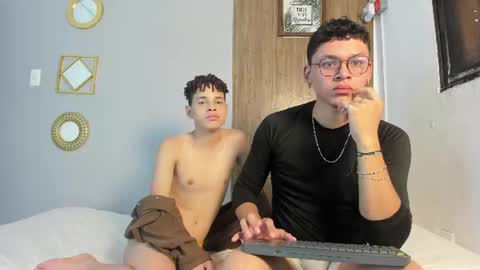 Snapshot of boys_hotparty chatting on 07.28.26 ALEX - TAYLER -MIKE online show from 07.28.26