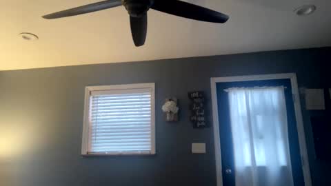 Snapshot of boytoy8969 chatting on 12.19.24 boytoy8969 online show from 12.19.24