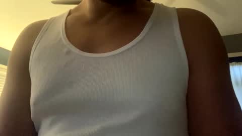 Snapshot of boytoy8969 chatting on 01.02.25 boytoy8969 online show from 01.02.25