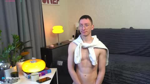 BoyTurtle online show from 05.06.26