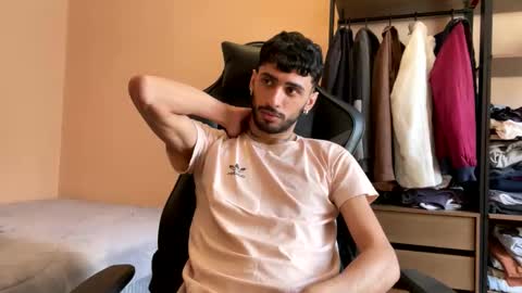 boyzinm2 online show from 11.11.25