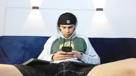 Snapshot of br4ndon_cooper chatting on 10.10.25 Brandon online show from 10.10.25