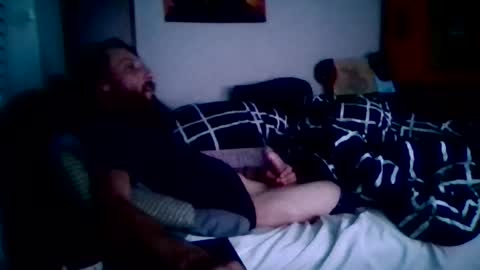 Snapshot of brad1989musiclife chatting on 07.04.26 GuitarBrad1989 online show from 07.04.26