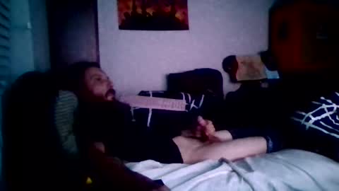 Snapshot of brad1989musiclife chatting on 07.13.26 GuitarBrad1989 online show from 07.13.26