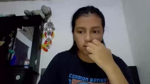 brad_and_emma293215 online show from 04.20.26