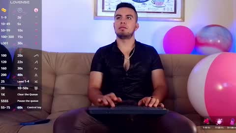 Bradley Colton Independ Model online show from 01.27.25