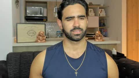 bradleymartin7 online show from 11.18.25