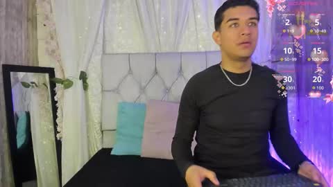 Snapshot of bradlovemma_ chatting on 10.16.25 BradLovEmma online show from 10.16.25