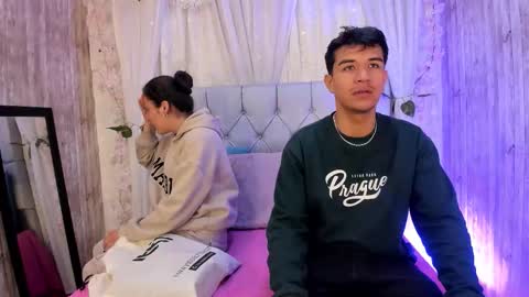 Snapshot of bradlovemma_ chatting on 10.22.25 BradLovEmma online show from 10.22.25