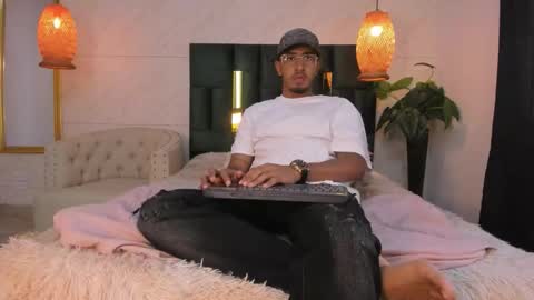 Brand  online show from 11.16.25