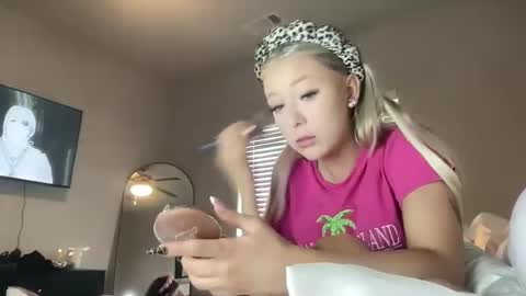 Skyyybanks online show from 04.18.26