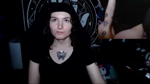 BrandiWRLD999 online show from 09.21.25