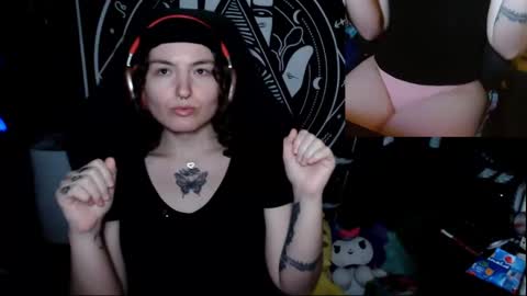 BrandiWRLD999 online show from 09.23.25