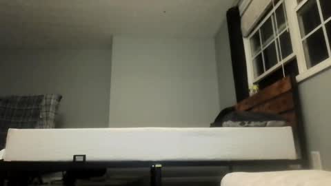 brandon255225 online show from 04.16.26