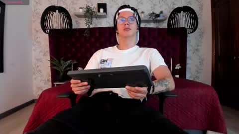 brandon_starkk online show from 03.06.26